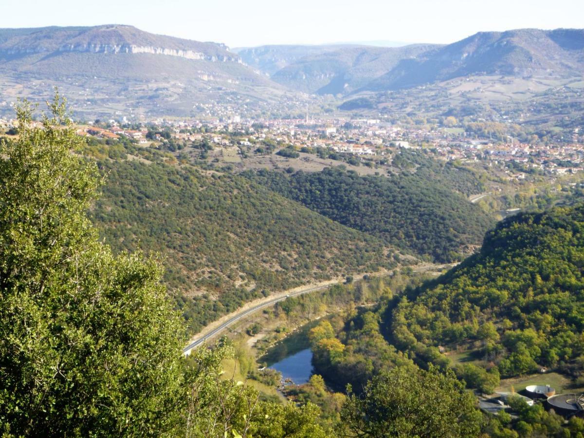 Logis Hotel Restaurant Des Voyageurs Pont-de-Salars Εξωτερικό φωτογραφία